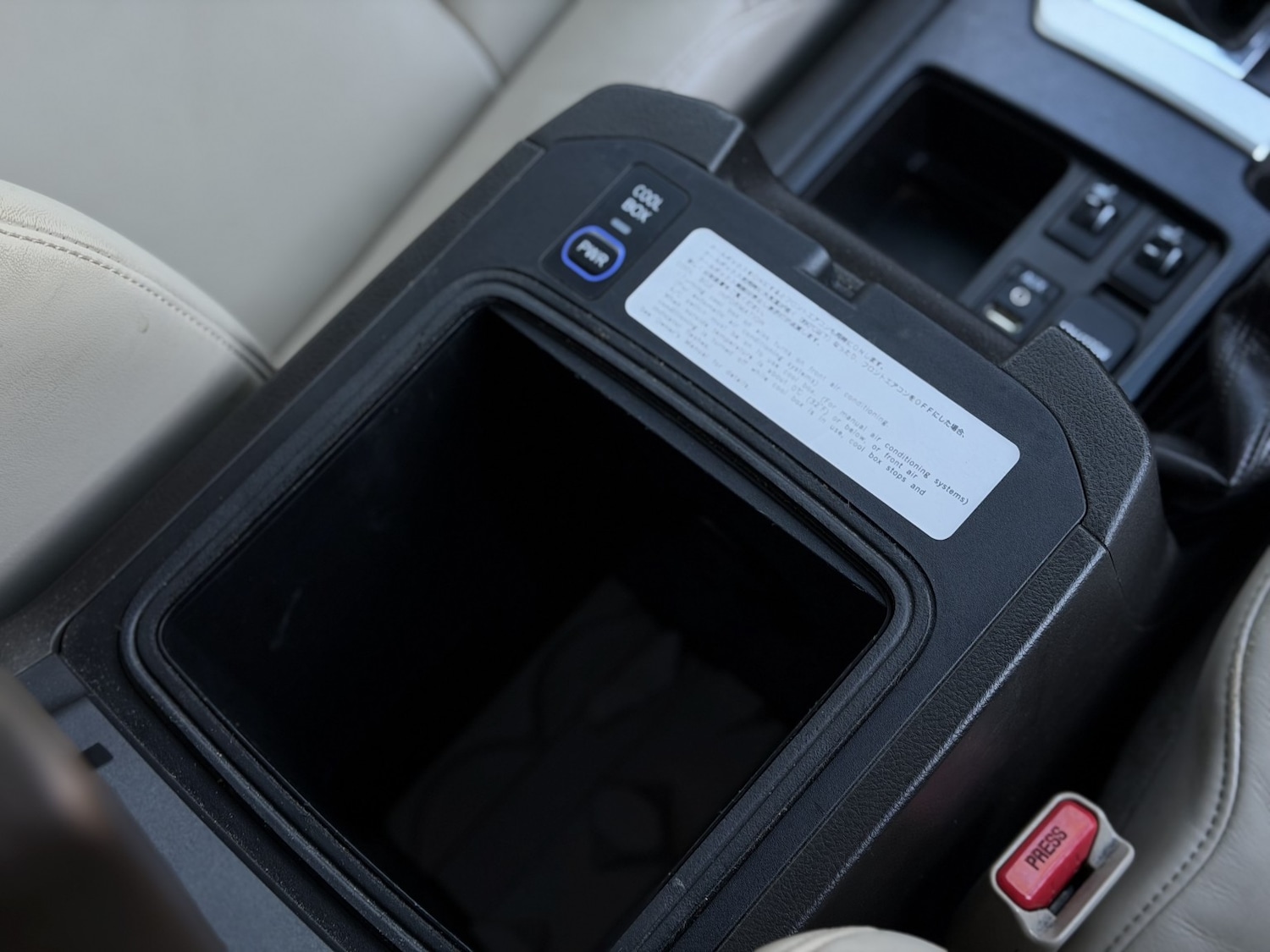 Used Toyota Land Cruiser 2010 for sale - 76799287: Photo 19