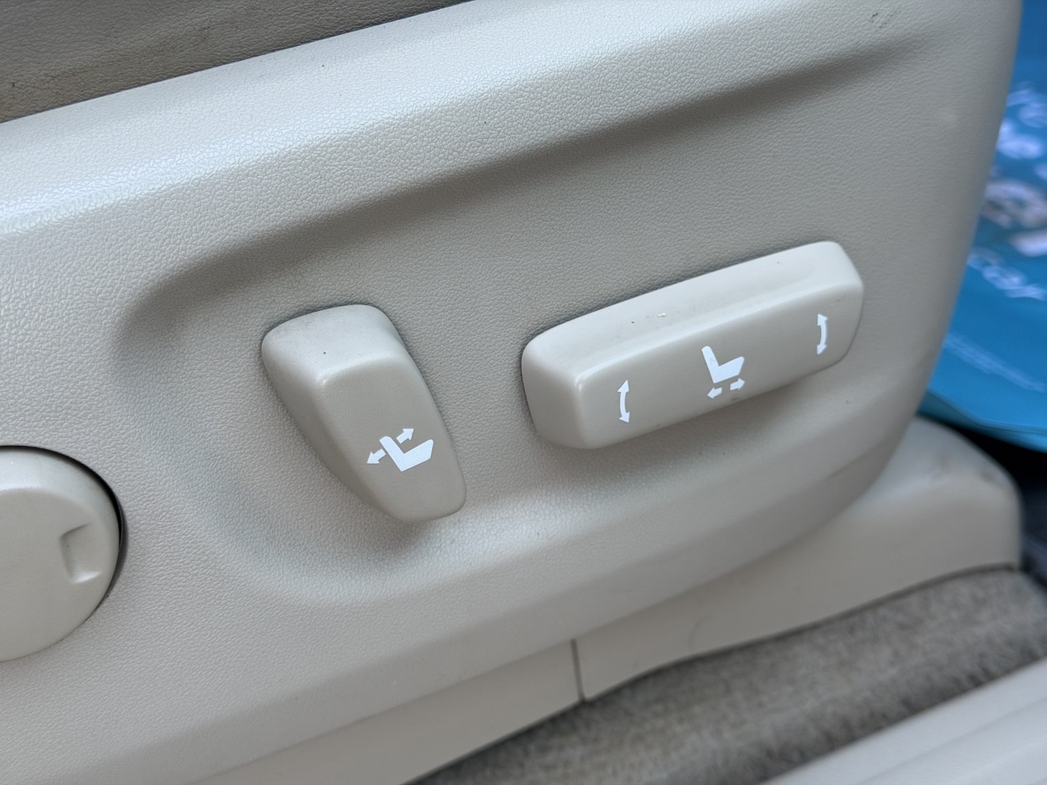 Used Toyota Land Cruiser 2010 for sale - 76799287: Photo 25