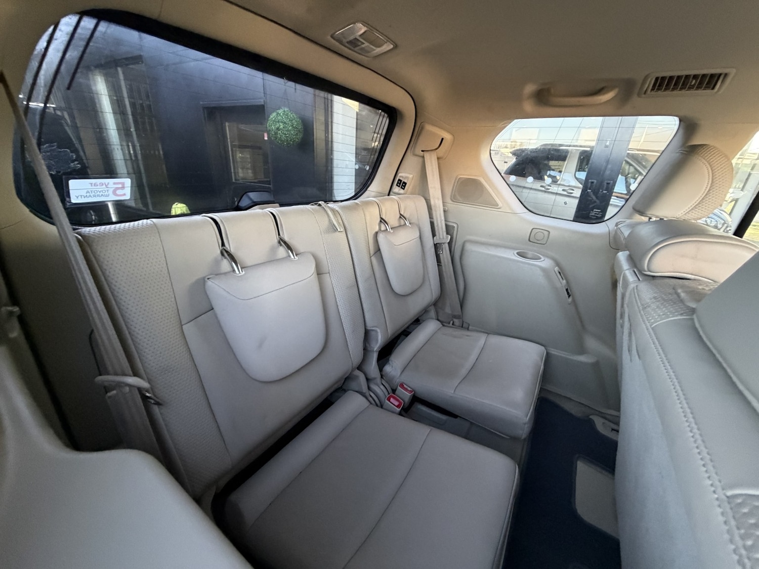 Used Toyota Land Cruiser 2010 for sale - 76799287: Photo 30