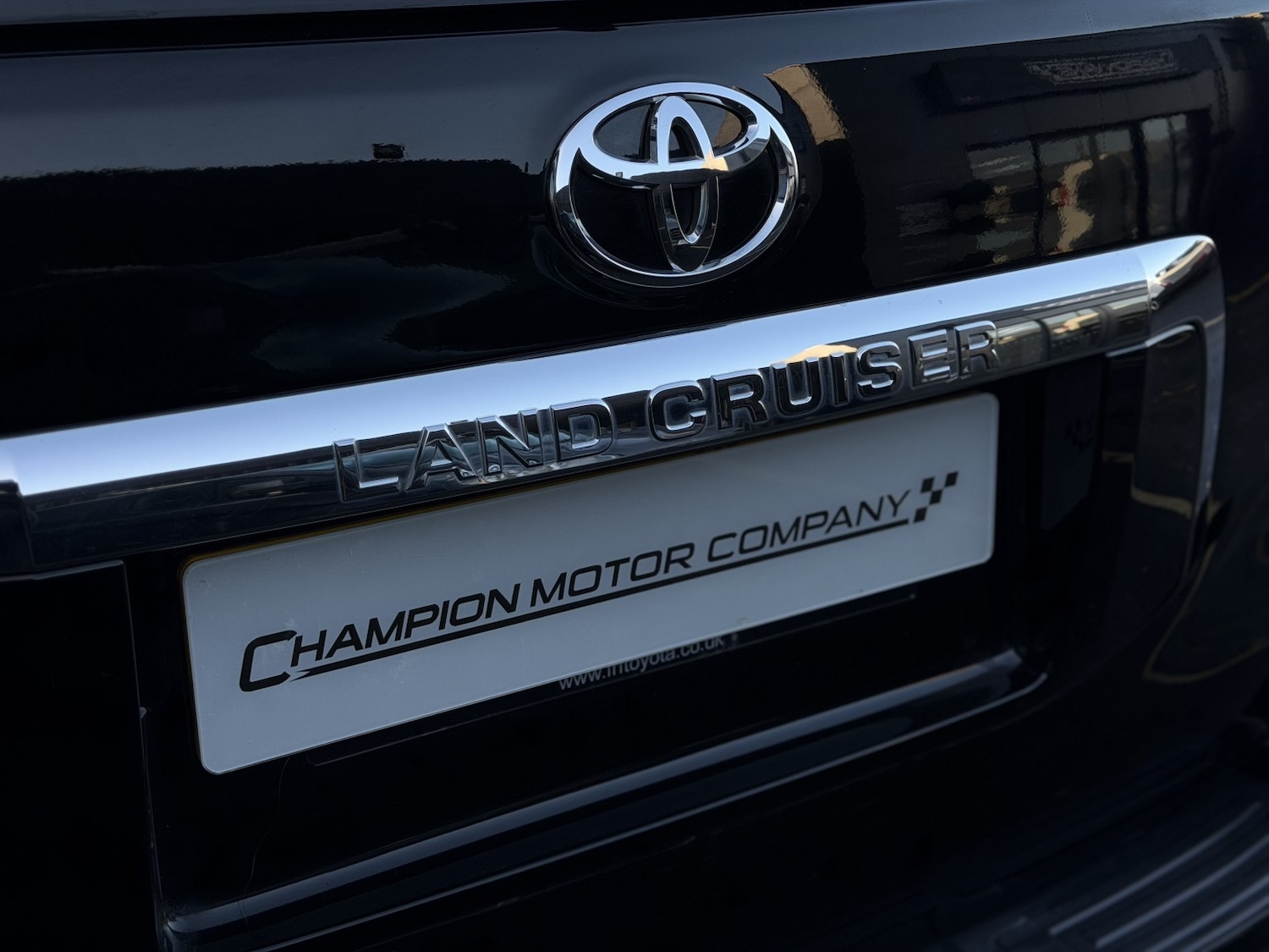 Used Toyota Land Cruiser 2010 for sale - 76799287: Photo 37