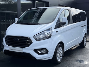 Used Ford Tourneo Custom 2018 for sale - 78976389: Photo