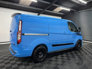 Used Ford Transit Custom 2017 for sale - 77632462: Photo