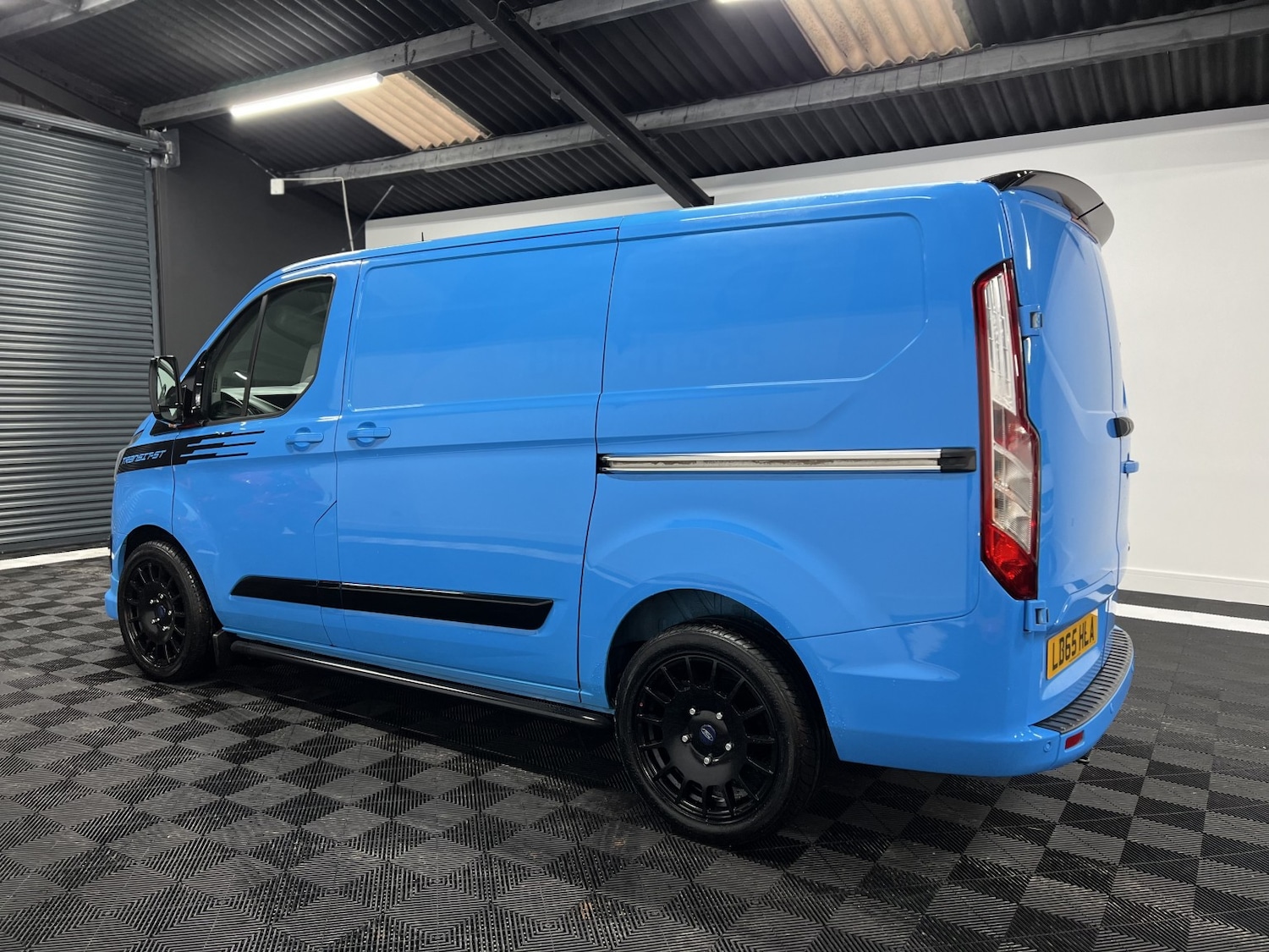 Used Ford Transit Custom 2017 for sale - 77632462: Photo 3