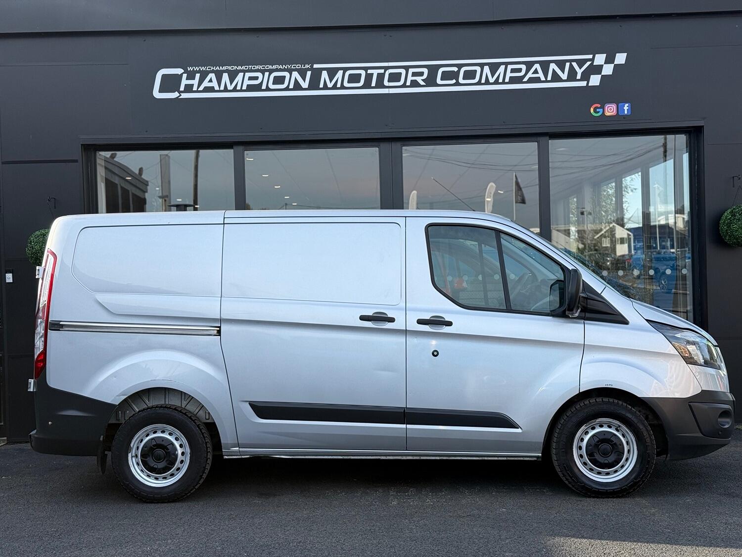 Used Ford Transit Custom 2017 for sale - 76793118: Photo 14