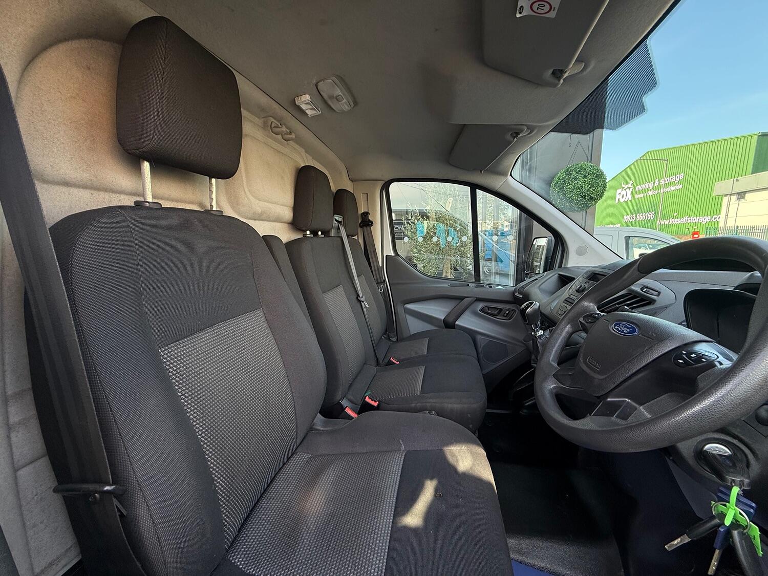 Used Ford Transit Custom 2017 for sale - 76793118: Photo 18