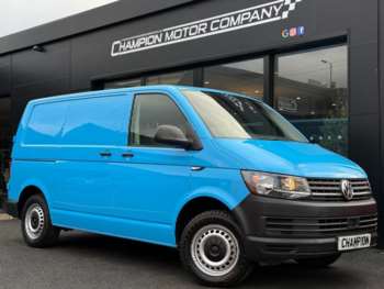 Used Volkswagen Transporter 2018 for sale - 73552039: Photo