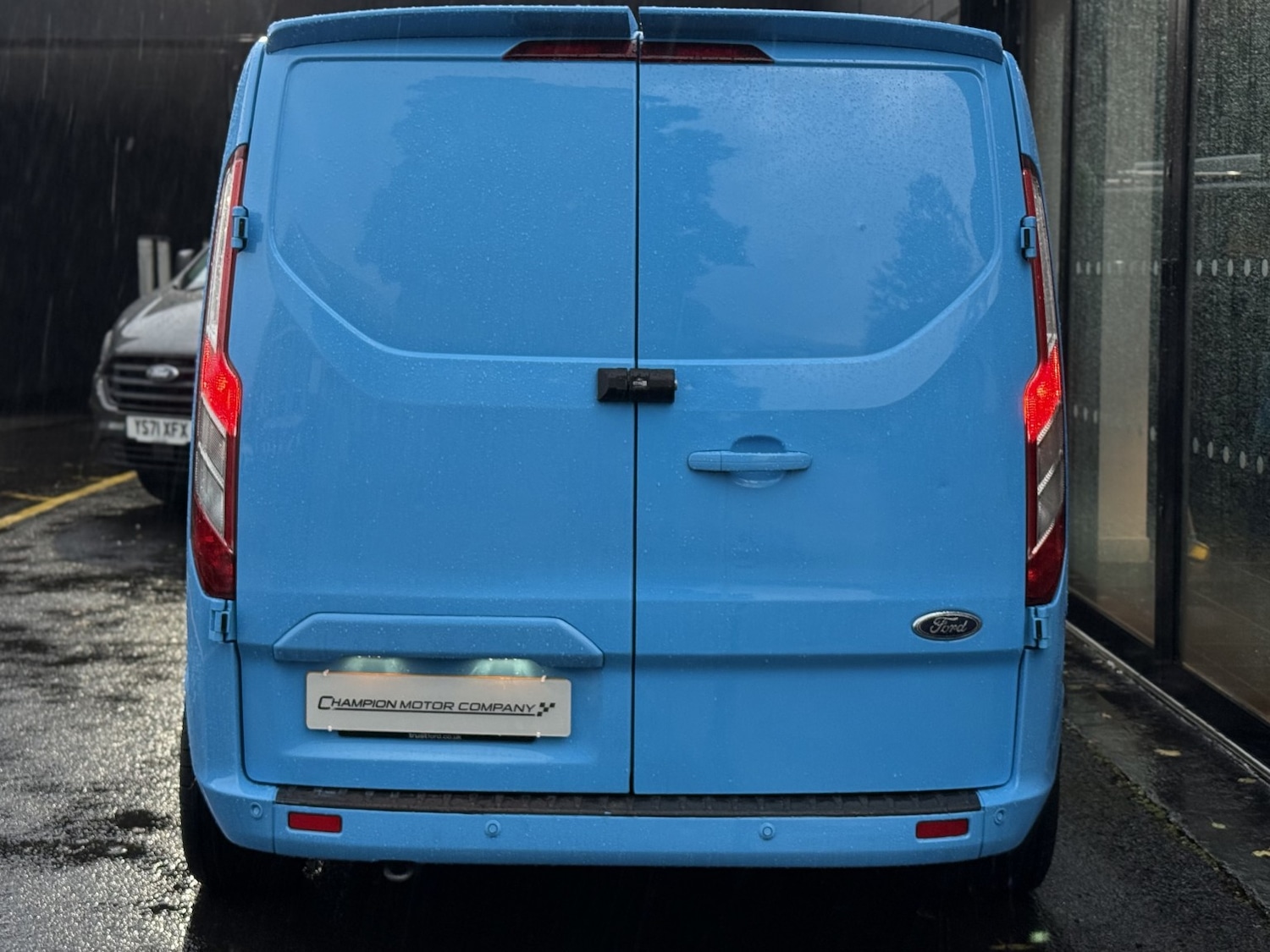 Used Ford Transit Custom 2017 for sale - 76369249: Photo 36