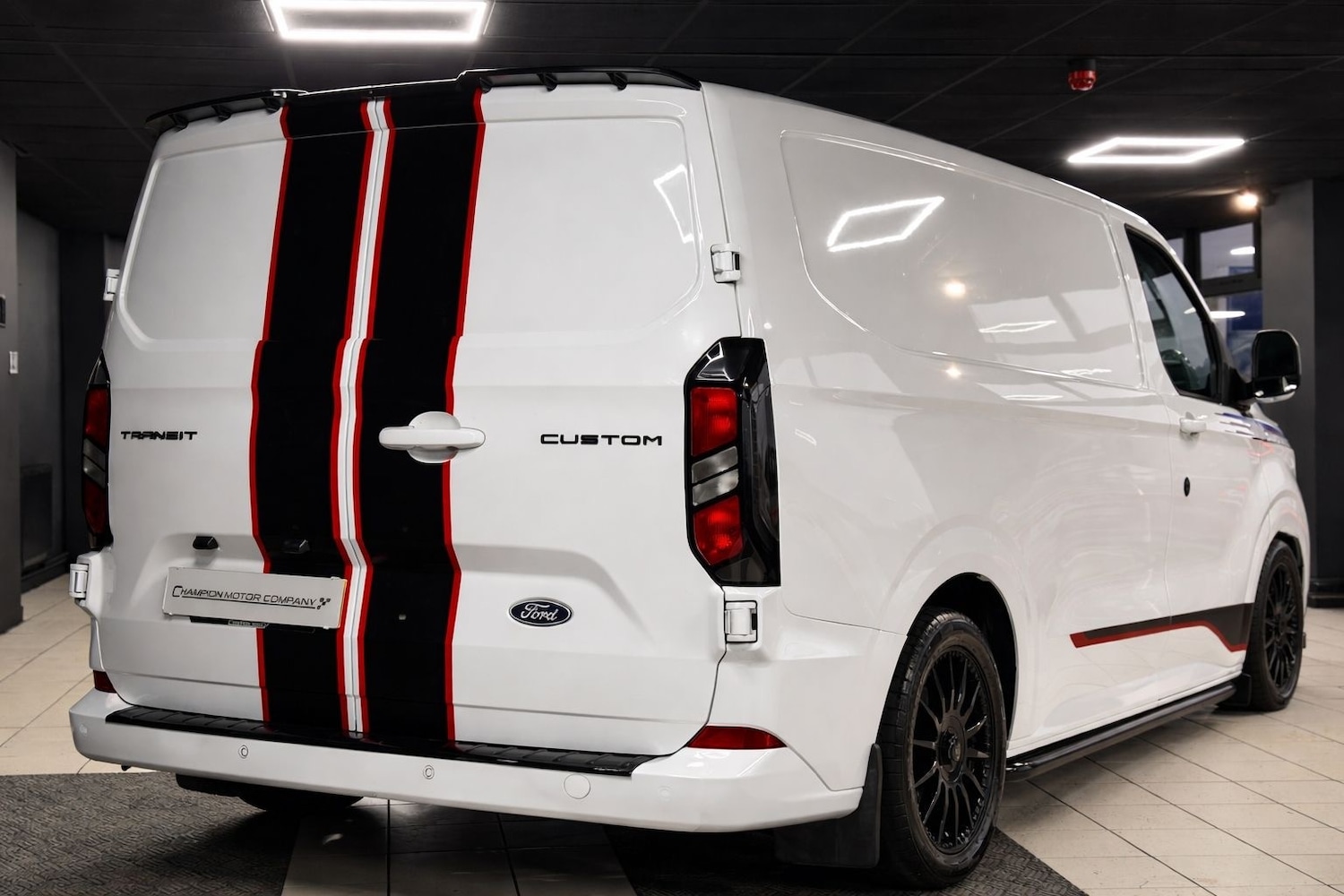 Used Ford Transit Custom 2024 for sale - 77572849: Photo 2