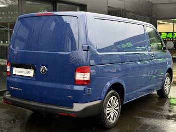 Used Volkswagen Transporter 2015 for sale - 78304822: Photo