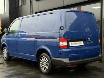 Used Volkswagen Transporter 2015 for sale - 78304822: Photo
