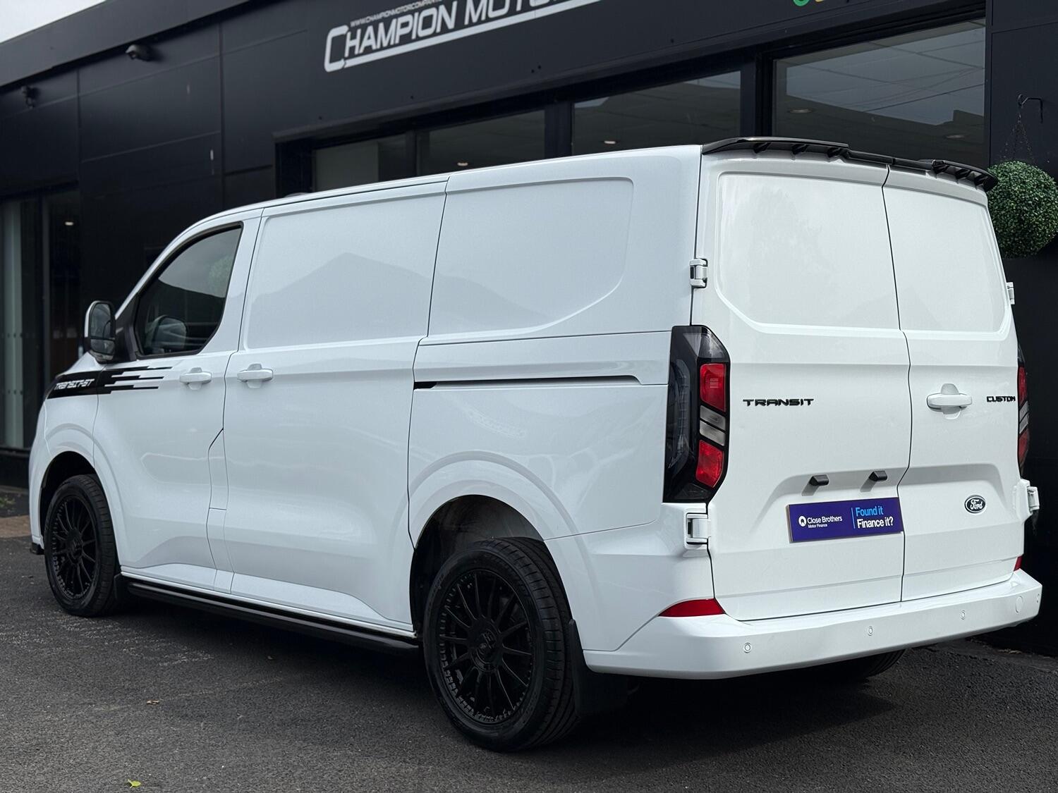 Used Ford Transit Custom 2024 for sale - 76769144: Photo 8