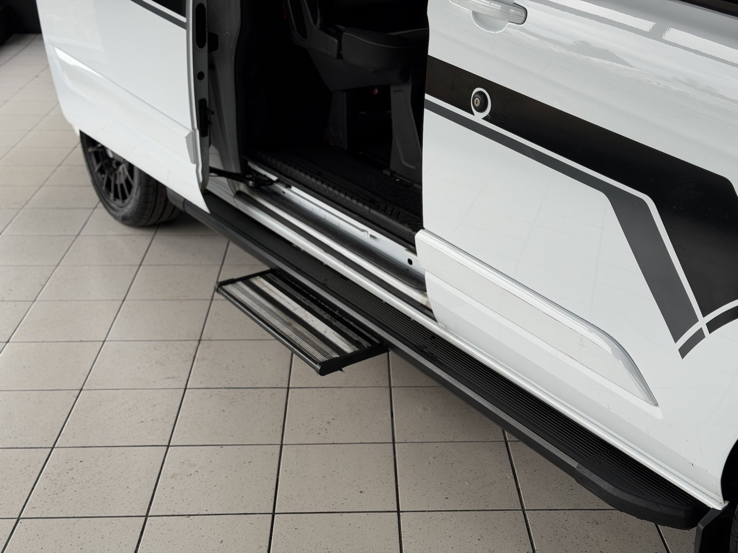 Used Ford Tourneo Custom 2019 for sale - 77668652: Photo 19