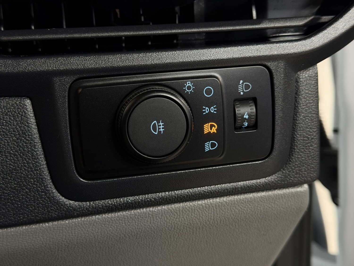 Used Ford Transit Custom 2024 for sale - 77766334: Photo 11