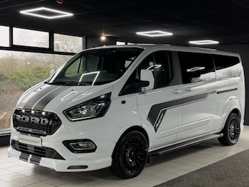Used Ford Tourneo Custom 2019 for sale - 77822227: Photo