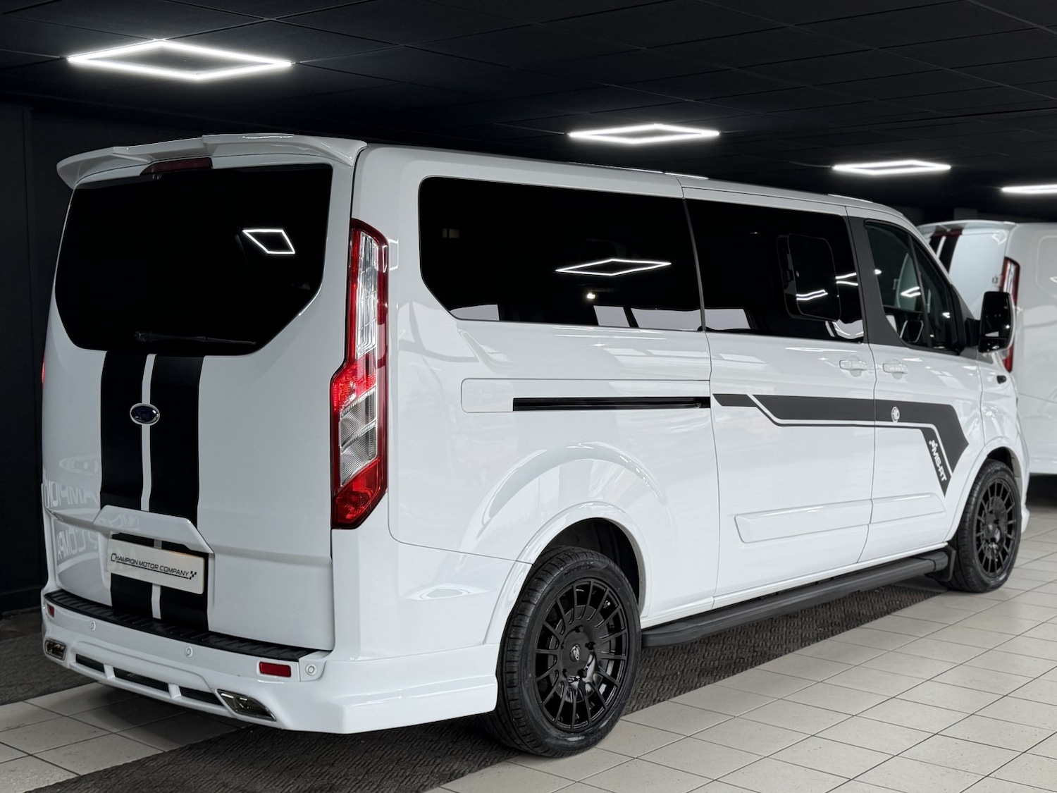 Used Ford Tourneo Custom 2019 for sale - 77822227: Photo 4