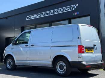 Used Volkswagen Transporter 2017 for sale - 74650975: Photo