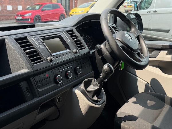 Used Volkswagen Transporter 2017 for sale - 75523586: Photo 15