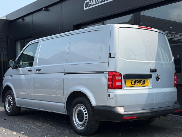 Used Volkswagen Transporter 2017 for sale - 75523586: Photo 2
