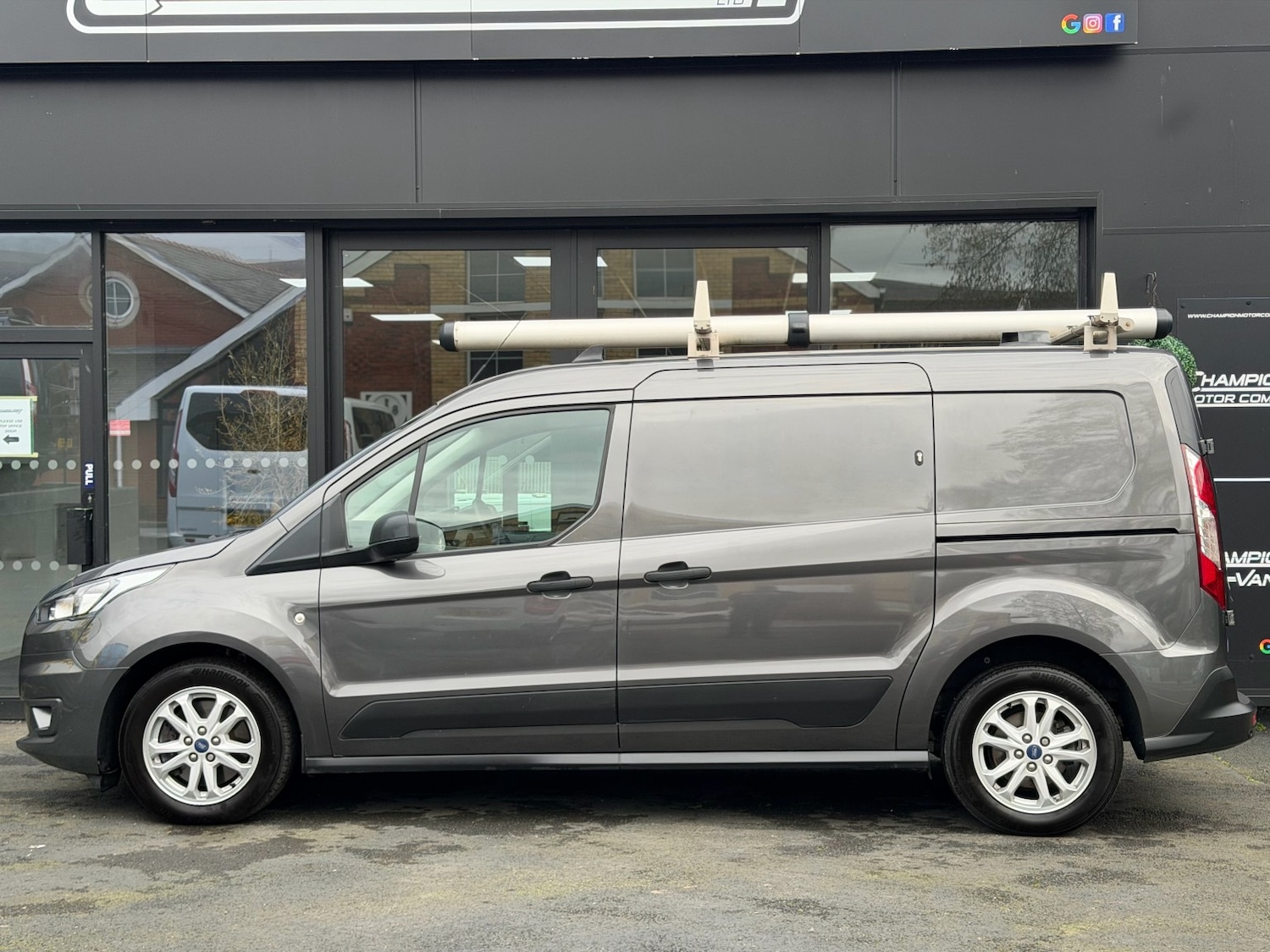 Used Ford Transit Connect 2022 for sale - 77822231: Photo 25