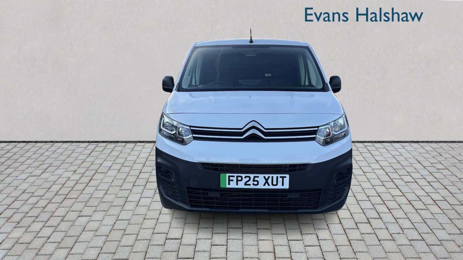 Used Citroen Berlingo 2025 for sale - 78208972: Photo 2