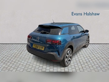 Used Citroen C4 Cactus 2018 for sale - 79227704: Photo