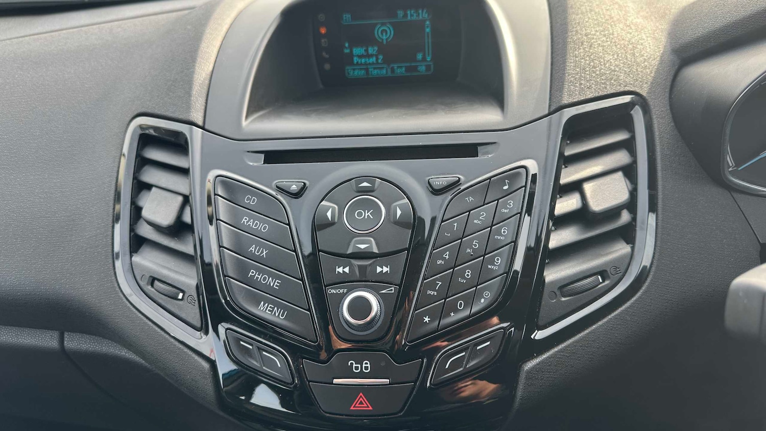 Used Ford Fiesta 2015 for sale - 78060180: Photo 17