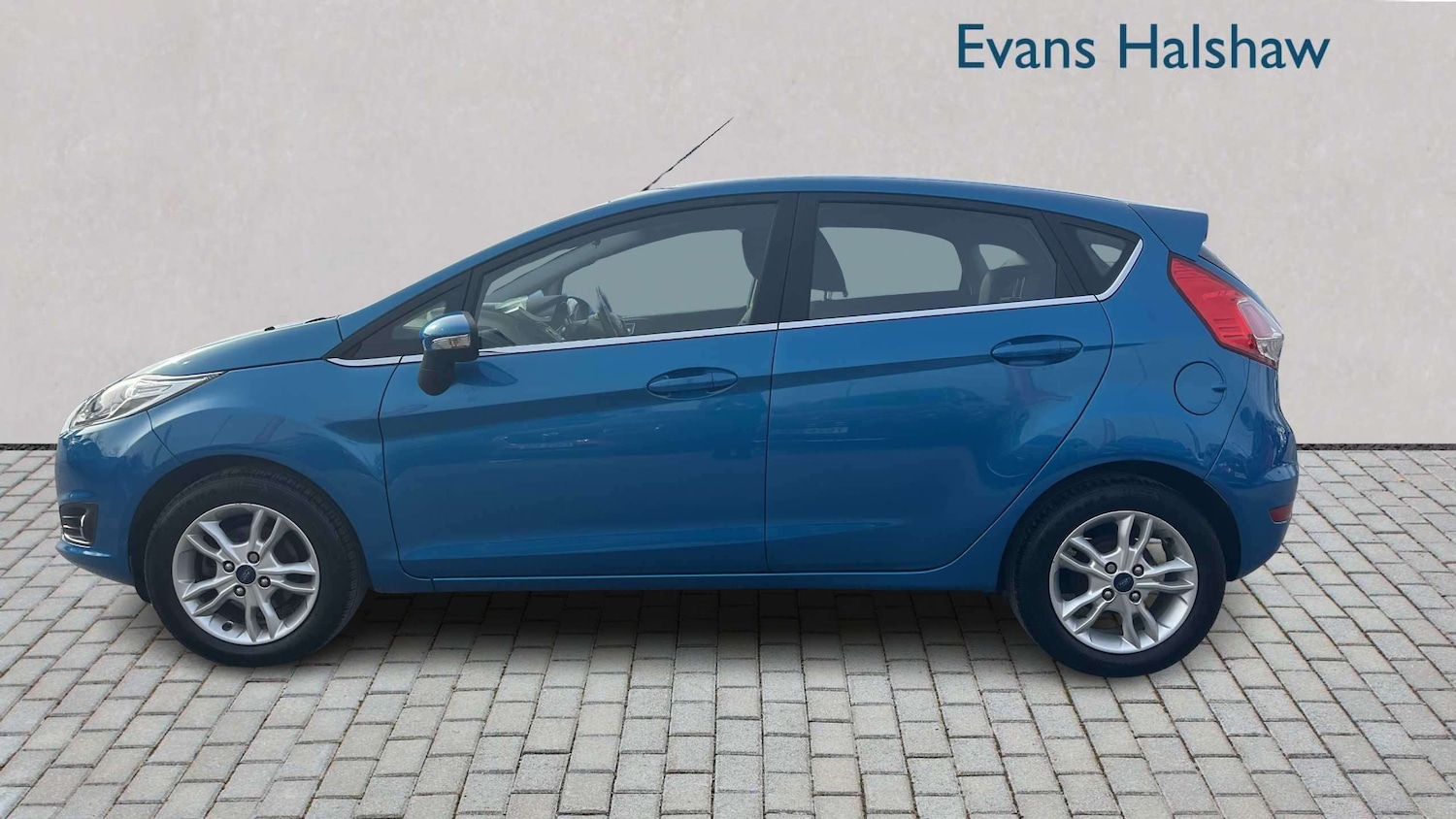 Used Ford Fiesta 2015 for sale - 78060180: Photo 6