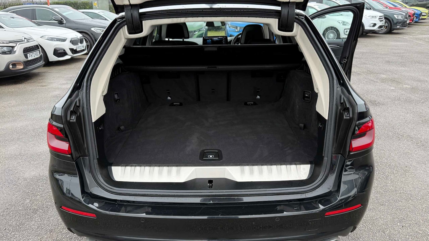 Used BMW 5 Series 2023 for sale - 77862263: Photo 13