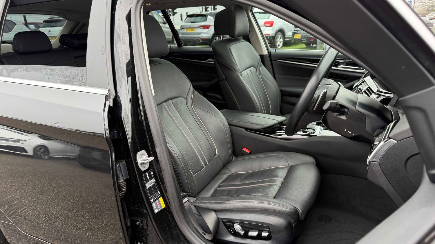 Used BMW 5 Series 2023 for sale - 77862263: Photo 15