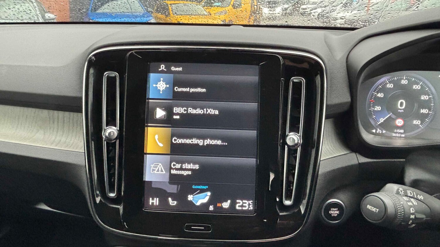 Used Volvo XC40 for sale - 77861906: Photo 17