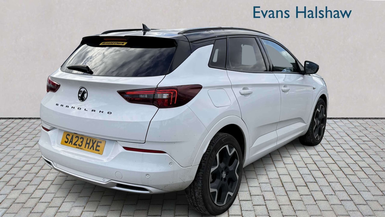 Used Vauxhall Grandland 2023 for sale - 78090235: Photo 4