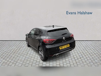 Used Renault Clio 2023 for sale - 77856499: Photo