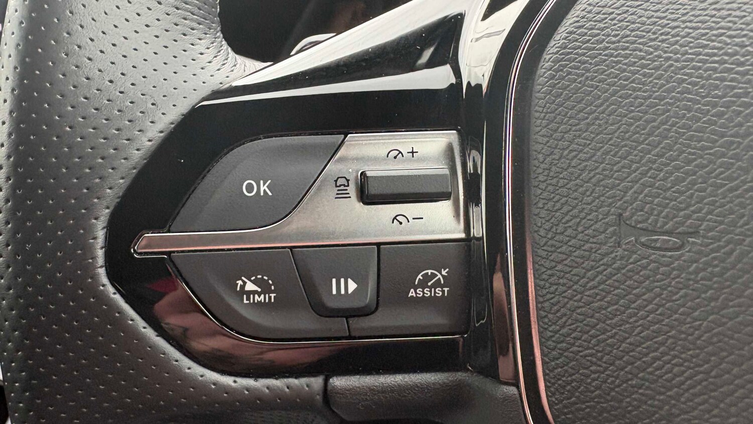 Used Peugeot 308 2024 for sale - 78188178: Photo 17