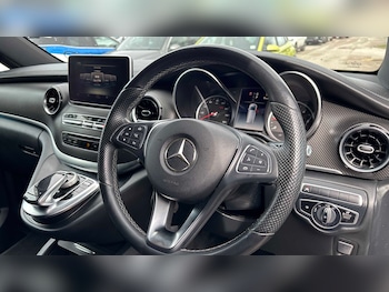 Used Mercedes-Benz V-Class 2019 for sale - 78023964: Photo