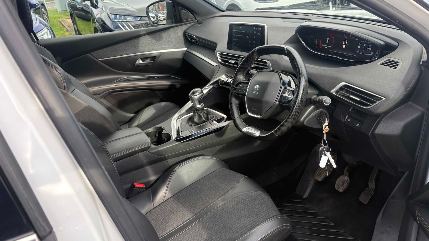 Used Peugeot 5008 2020 for sale - 78063852: Photo 14