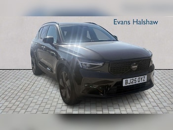 Used Volvo XC40 2025 for sale - 79523942: Photo