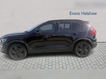 Used Volvo XC40 2025 for sale - 79523942: Photo