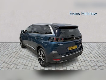 Used Peugeot 5008 2023 for sale - 79147915: Photo