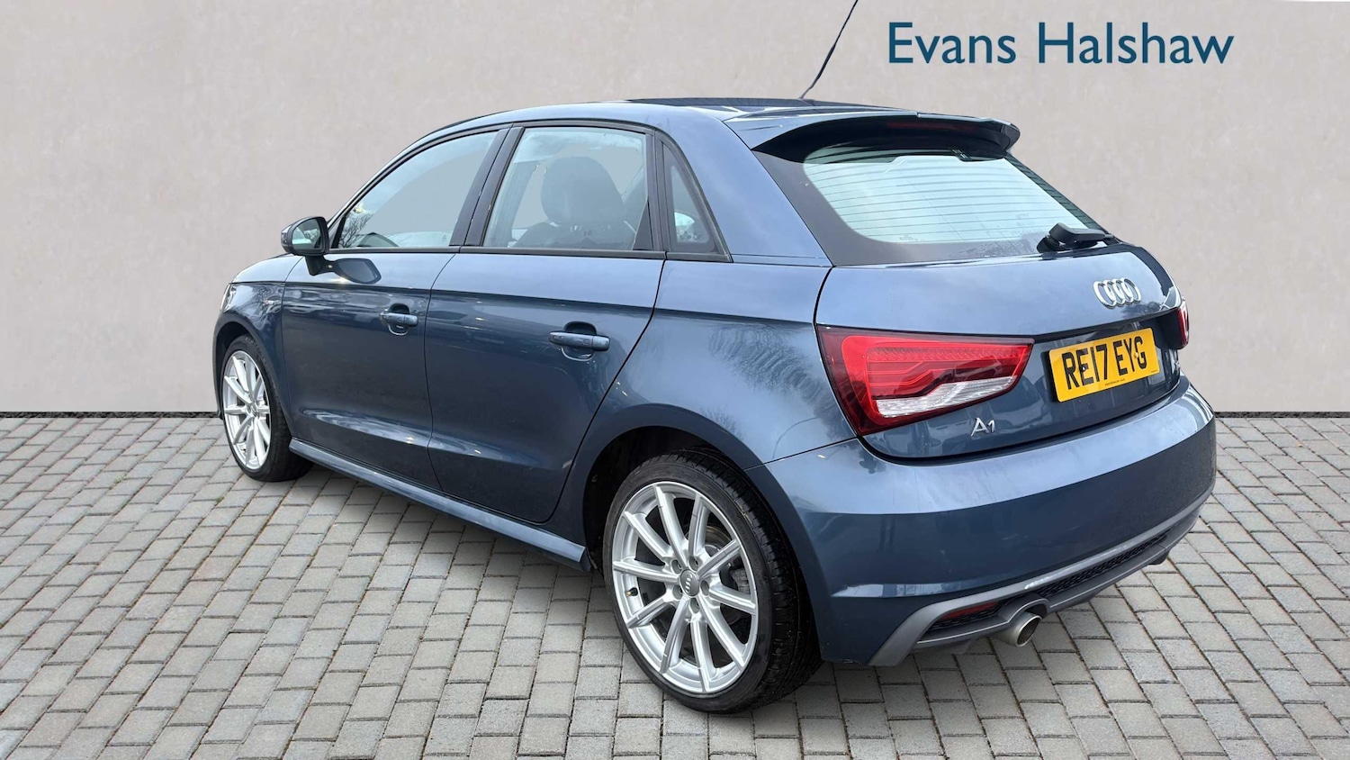 Used Audi A1 for sale - 77859556: Photo 2