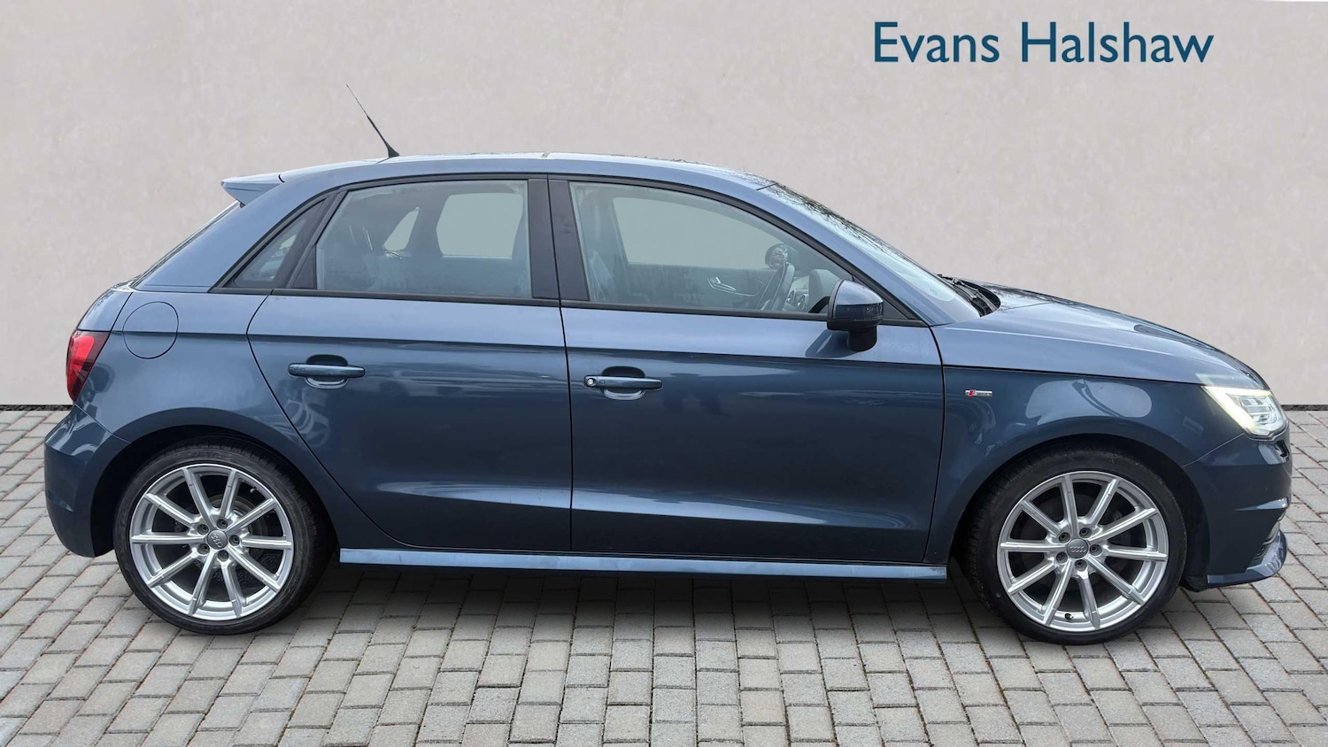 Used Audi A1 for sale - 77859556: Photo 5