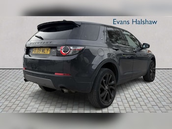 Used Land Rover Discovery Sport 2016 for sale - 78264803: Photo