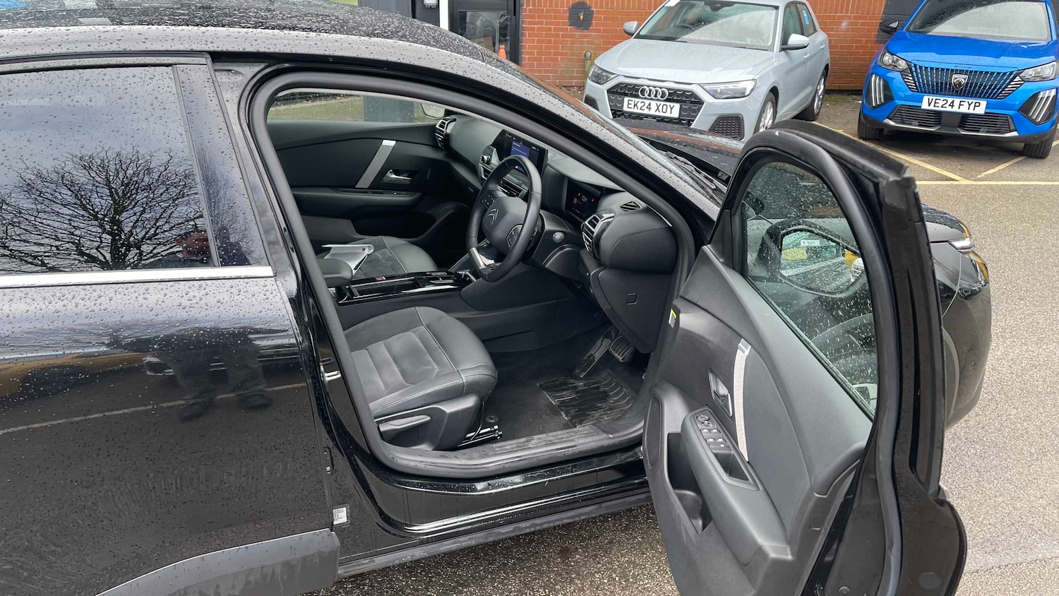 Used Citroen C4 2023 for sale - 77856677: Photo 16