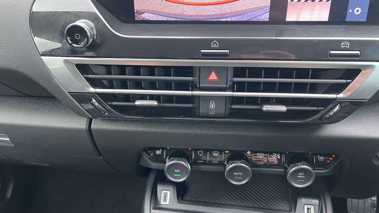 Used Citroen C4 2023 for sale - 77856677: Photo 21