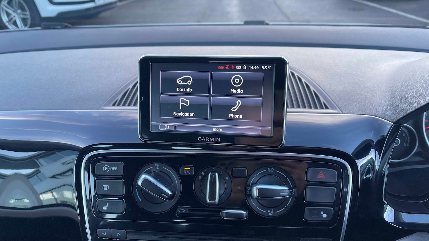 Used Volkswagen up! 2016 for sale - 77961184: Photo 18