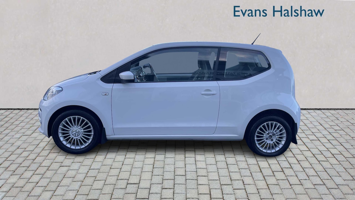 Used Volkswagen up! 2016 for sale - 77961184: Photo 4