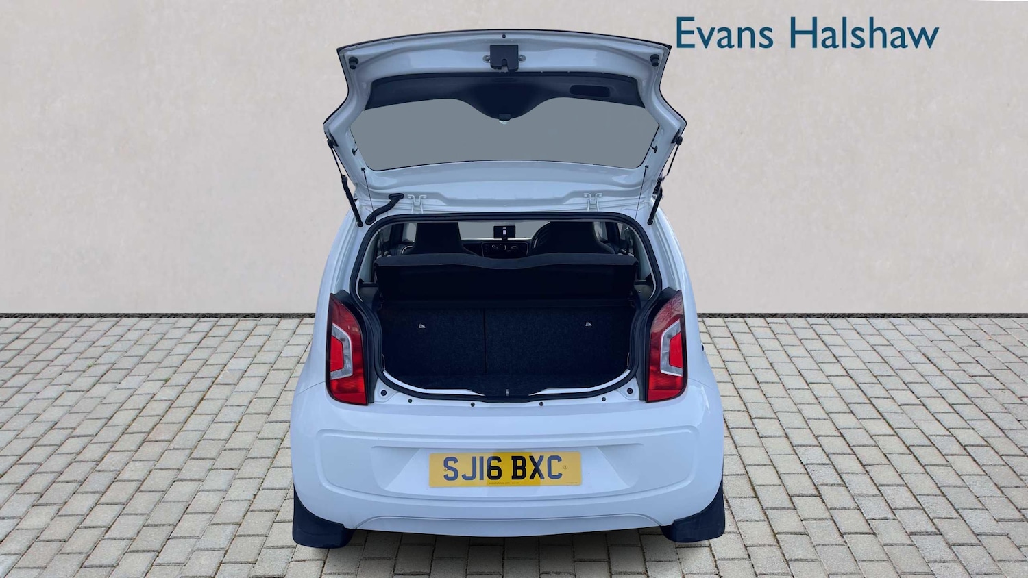 Used Volkswagen up! 2016 for sale - 77961184: Photo 9