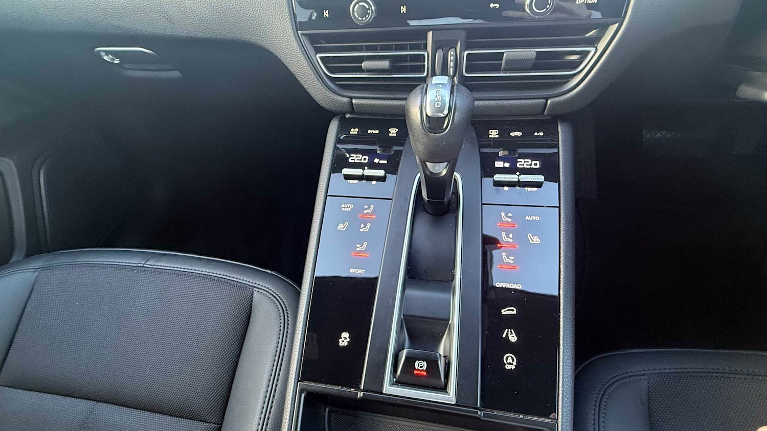 Used Porsche Macan 2022 for sale - 77928492: Photo 21