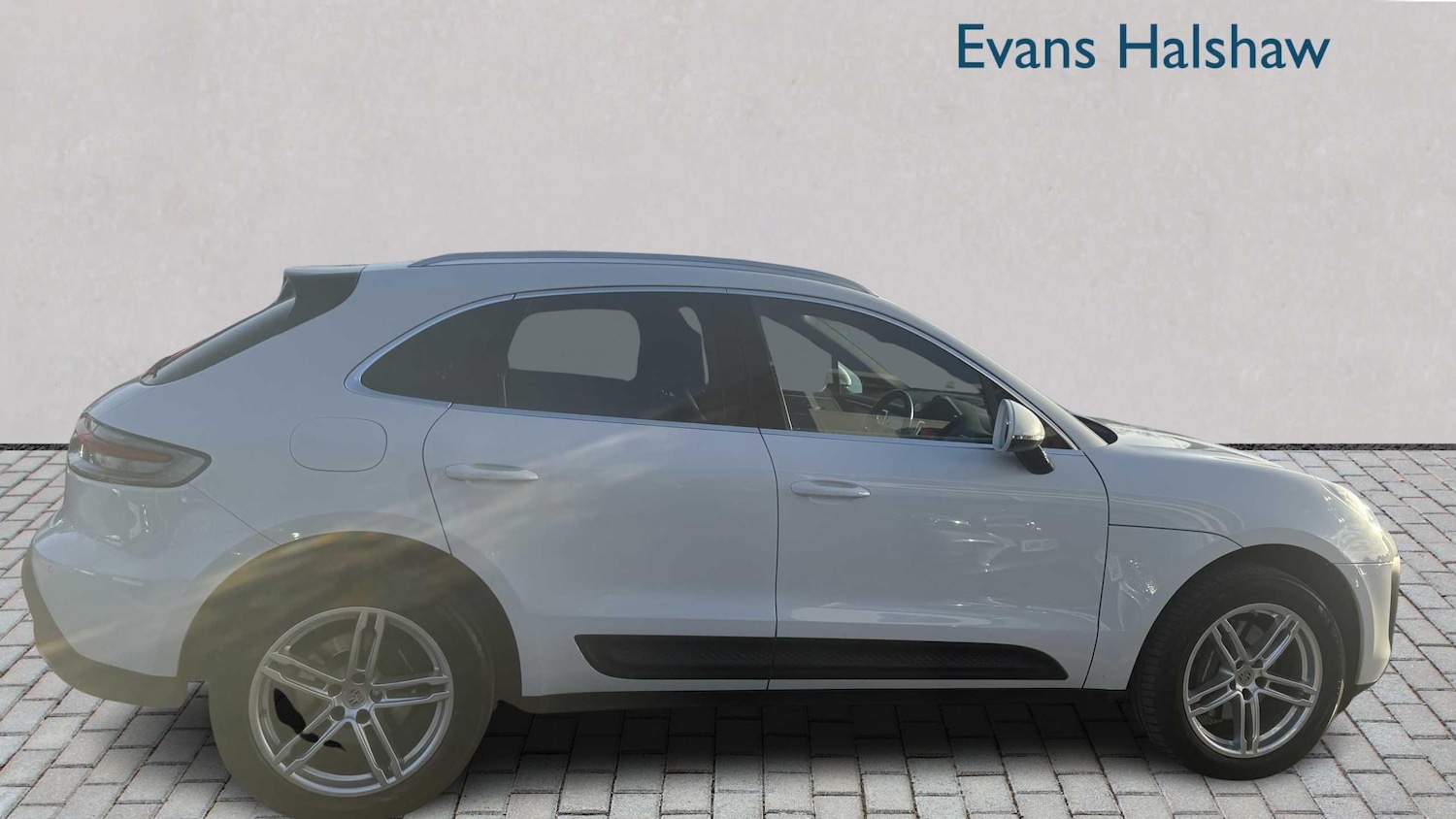 Used Porsche Macan 2022 for sale - 77928492: Photo 9