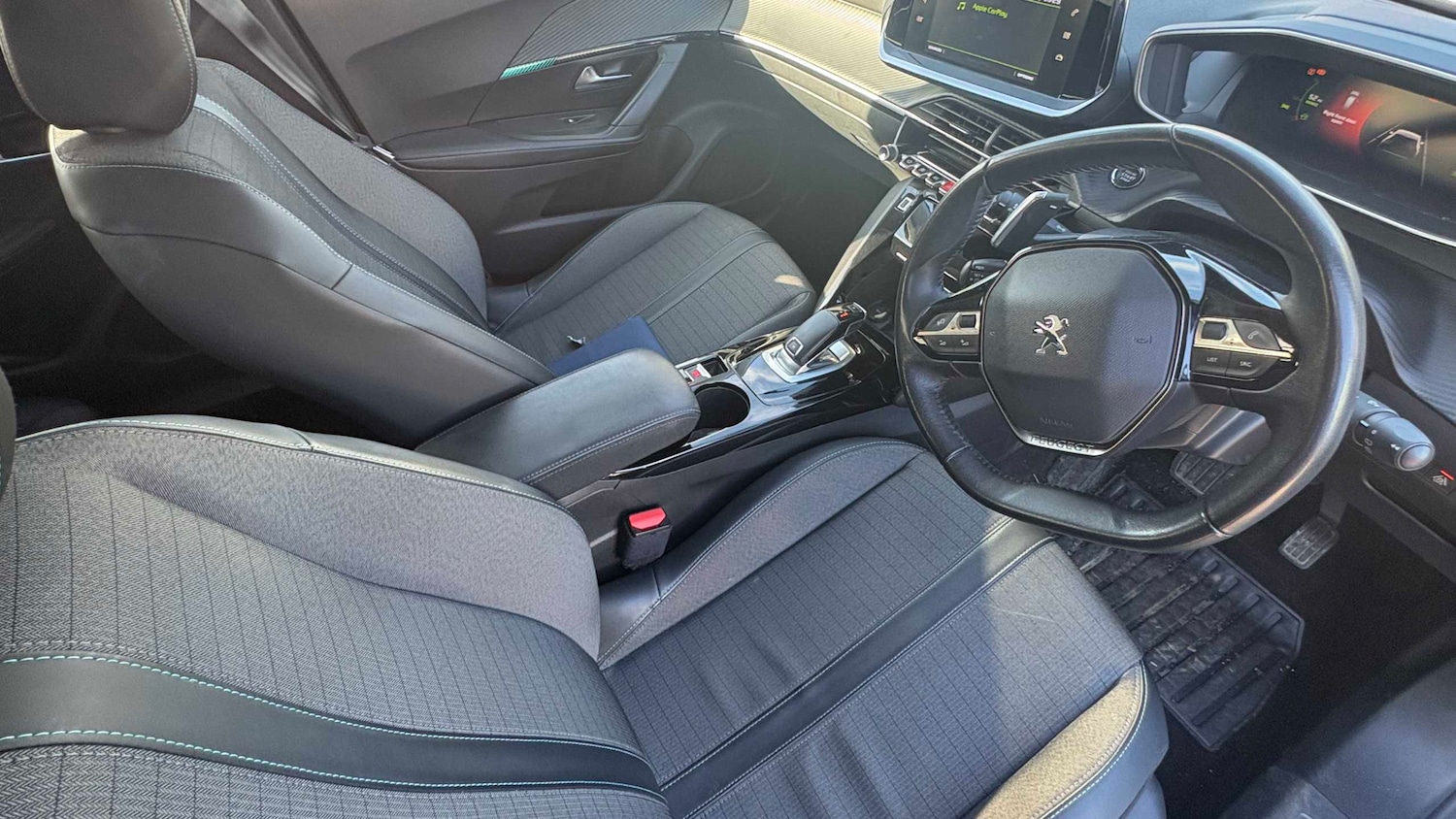 Used Peugeot 2008 2021 for sale - 77885959: Photo 5