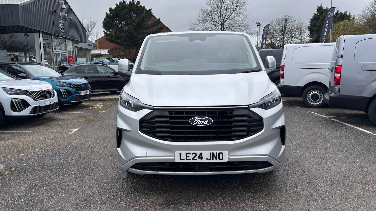 Used Ford Transit Custom 2024 for sale - 77859837: Photo 2